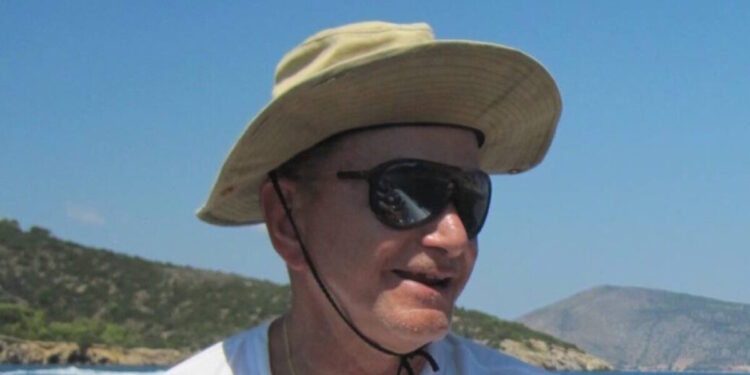 Γλυφάδα: Προφυλακίστηκε ο 46χρονος πατροκτόνος που απολογήθηκε χωρίς δικηγόρο