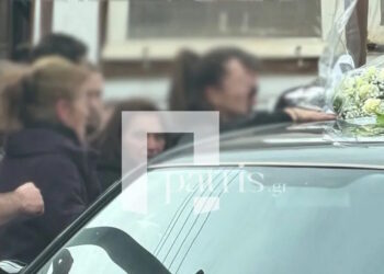 Ηράκλειο: Ράγισαν καρδιές στην κηδεία του 34χρονου που «έσβησε» από φωτιά στην κουζίνα του σπιτιού του – Η μοιραία διαρροή υγραερίου