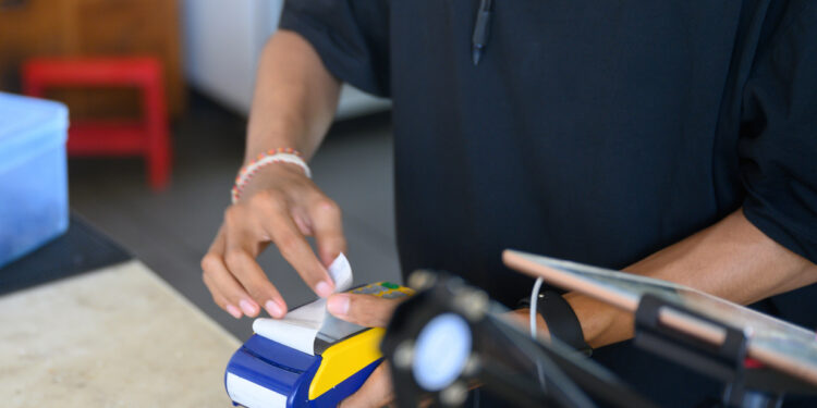 ΑΑΔΕ: Νέα ψηφιακά «όπλα» κατά της φοροδιαφυγής ενεργοποιεί το 2026