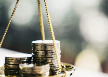 Στις αγορές με νέο 10ετές ομόλογο το ελληνικό Δημόσιο