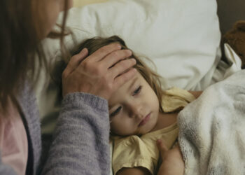 Γρίπη: Τι συμβαίνει με τις απουσίες στην περίπτωση νόσησης – Έως 5 ημέρες θα καταγράφονται αλλά δεν θα μετρούνται