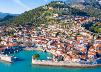 Η Ελλάδα στο top 5 των δυτικοευρωπαίων ταξιδιωτών