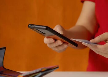 Ελληνικές τράπεζες: Με φραγή εισερχομένων κλήσεων αντιμετώπισαν περιστατικά απάτης