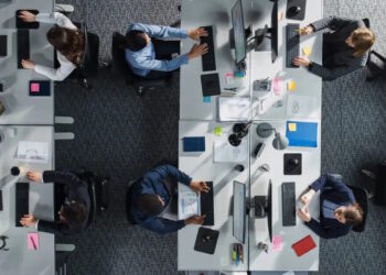 ΔΥΠΑ: 160 εργαστήρια συμβουλευτικής τον Φεβρουάριο