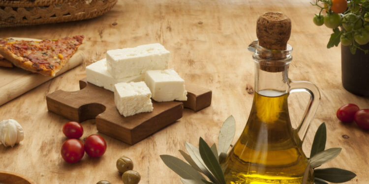 Συμφωνία ΕΕ – Mercosur: Τα ελληνικά προϊόντα που προστατεύονται – Το ελαιόλαδο, η μαστίχα Χίου και ο κρόκος Κοζάνης