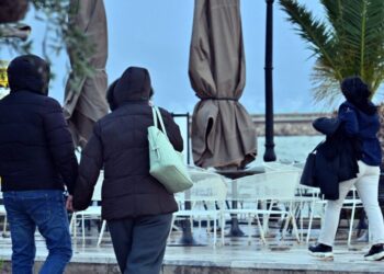 Καιρός αύριο: Βροχές και καταιγίδες σε πολλές περιοχές της χώρας – Ασθενείς χιονοπτώσεις στα ορεινά