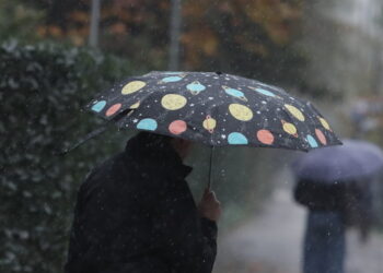 Καιρός σήμερα: Πανίσχυροι άνεμοι αγγίζουν τα 9 μποφόρ – Έντονη κακοκαιρία σε Ήπειρο, δυτική Ελλάδα και νησιά του Ιονίου