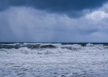 Καιρός σήμερα: Πτώση της θερμοκρασίας στο μεγαλύτερο μέρος της χώρας – Ισχυροί άνεμοι και βροχές στο Αιγαίο