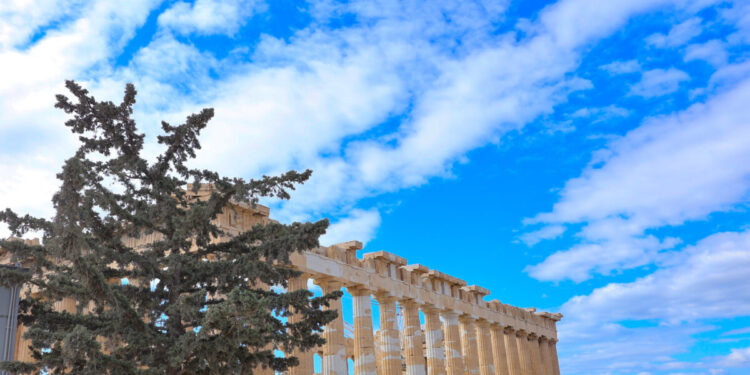 Καιρός αύριο: Λιακάδα και άνοδος της θερμοκρασίας έως τους 17 βαθμούς