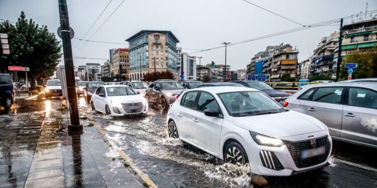 Κακοκαιρία – Επιτροπή Κινδύνου: Σε κατάσταση «red code» η Αττική και άλλες 4 περιφέρειες