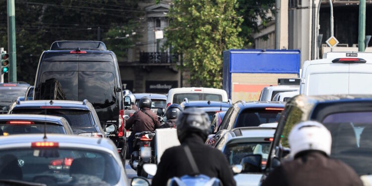 Αθήνα: Κλειστή η Καραγιώργη Σερβίας λόγω έργων της ΕΥΔΑΠ