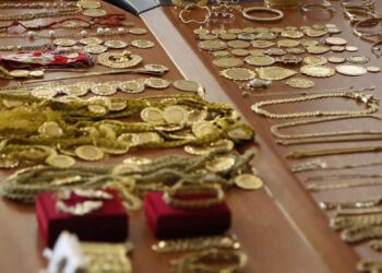 Συνελήφθησαν σε Βουλγαρία και Κροατία δύο μέλη της σπείρας «Ροζ Πάνθηρες» που έκλεψαν από τη Χαλκιδική κοσμήματα 580.000 ευρώ