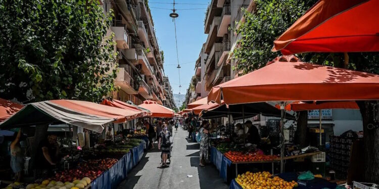 Σε καλό κλίμα η συνάντηση του Θεοδωρικάκου με τους εκπροσώπους των λαϊκών αγορών – Κατέληξαν σε συμφωνία