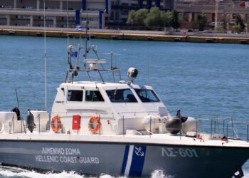 Σάμος: Σορός άνδρα εντοπίστηκε από ψαρά σε παραλία στα βόρεια του νησιού