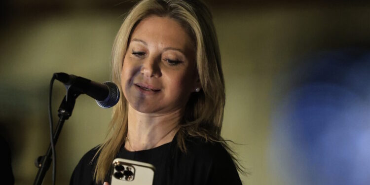 Μαρία Καρυστιανού: «Στο τελευταία τηλεφώνημα της κόρης μου μιλήσαμε γρήγορα γιατί είχα δουλειά, θα με στοιχειώνει πάντα»