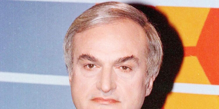 Μανώλης Μαυρομμάτης: Προς εξιτήριο από το κέντρο αποκατάστασης, δυο χρόνια μετά τη φωτιά στο σπίτι του