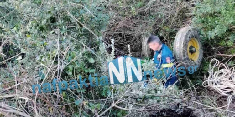 Μεσολόγγι: Χωρίς τις αισθήσεις του 70χρονος που καταπλακώθηκε από τρακτέρ – Βίντεο από την επιχείρηση απεγκλωβισμού