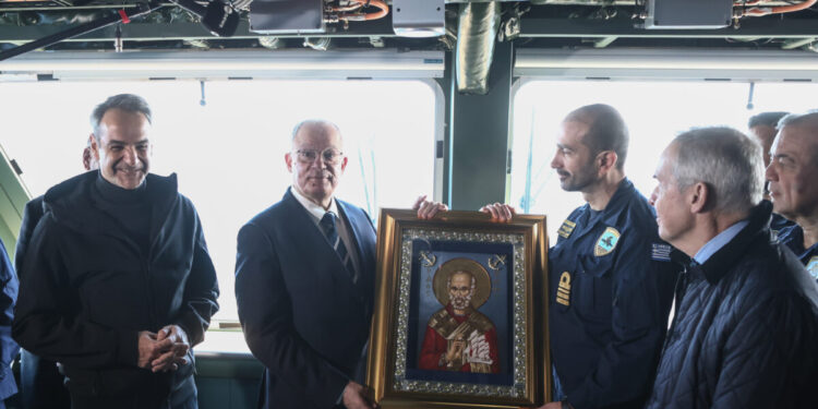 Φρεγάτα «Κίμων»: Ποιος είναι ο Ιωάννης Κιζάνης, κυβερνήτης της πρώτης ελληνικής Belharra 