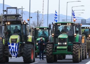 Κλιμάκωση με 48ωρο αποκλεισμό εθνικών οδών, παραδρόμων και τελωνείων αποφάσισαν οι αγρότες στα Μάλγαρα