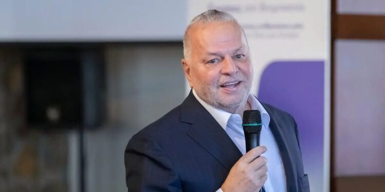 Μυτιληναίος (Metlen): Καμπανάκι για την ευρωπαϊκή βιομηχανία λόγω της ενίσχυσης του ευρώ