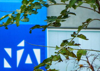 Πεύκη: Επίθεση από αγνώστους σε γραφεία της Νέας Δημοκρατίας – Έσπασαν τα τζάμια