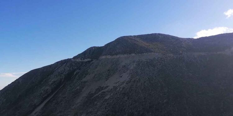 «Γιγαντώνεται μέρα με τη μέρα η αυθαιρεσία με τα αιολικά στα Ακαρνανικά Όρη!»