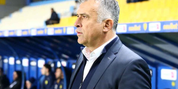 Παναιτωλικός: «Δεν τίθεται θέμα απομάκρυνσης Αναστασίου» διαρρέει η διοίκηση