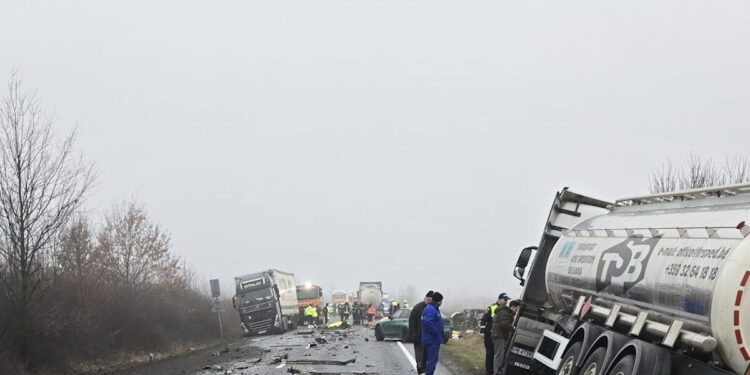 Νεκροί οπαδοί του ΠΑΟΚ: «Τα θυμάμαι όλα, θρηνώ τους φίλους μου, ήμασταν αδέρφια» λέει τραυματίας του τροχαίου στη Ρουμανία
