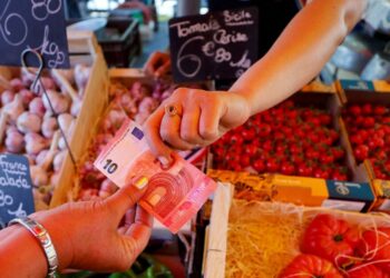 Έρχεται νέος κύκλος χρηματοδότησης επενδύσεων σε αγροδιατροφικές επιχειρήσεις με εργαλεία άνω των 350 εκατ. ευρώ