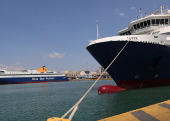 Απαγορευτικό απόπλου σε πολλά δρομολόγια εξαιτίας των ισχυρών ανέμων – Κανονικά αυτά της Κρήτης