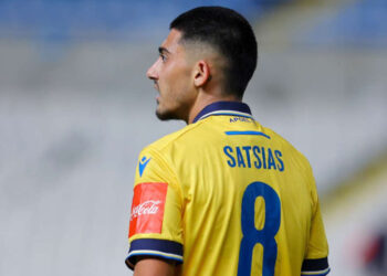 Ο ΑΠΟΕΛ ανακοίνωσε επίσημα την μεταγραφή του Γιάννη Σατσιά στον Παναιτωλικό