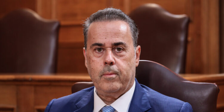 Συμμετοχή Παπασταύρου σε φόρουμ για τα ορυκτά στη Σαουδική Αραβία