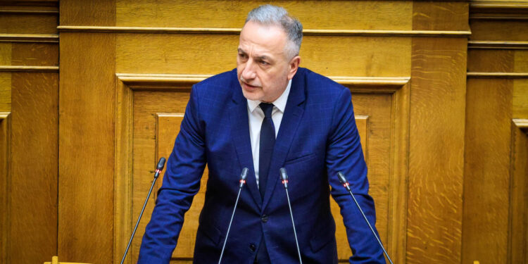 Καλαφάτης: Πάνω από 370 εκατ. ευρώ για αναβάθμιση ερευνητικών κέντρων