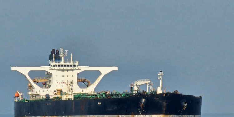 ΗΠΑ: Σε αναστολή οι κυρώσεις στο πετρέλαιο της Βενεζουέλας