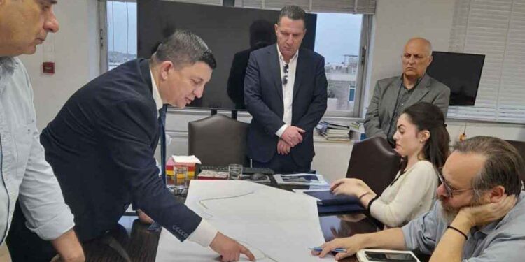 Συνάντηση εργασίας του Δημάρχου Ξηρομέρου με τον τον Γενικό Γραμματέα του Υπουργείου Ναυτιλίας