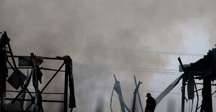 Πυροσβεστική για «Βιολάντα»: Πολύμηνη διαρροή στο έδαφος με υψηλές συγκεντρώσεις προπανίου