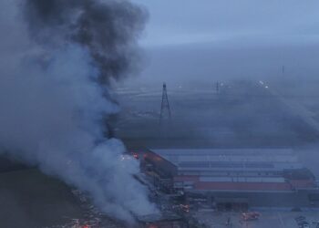 Βιολάντα: Δύο εκρήξεις στο εργοστάσιο που έστειλε στον θάνατο δύο γυναίκες – Νέο βίντεο από τη μοιραία νύχτα