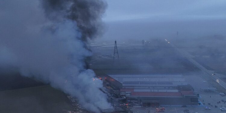 Βιολάντα: Δύο εκρήξεις στο εργοστάσιο που έστειλε στον θάνατο δύο γυναίκες – Νέο βίντεο από τη μοιραία νύχτα