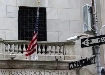 Wall Street: Nέο ιστορικό ρεκόρ για τον S&P 500 ολοκληρώνοντας θετικά την εβδομάδα