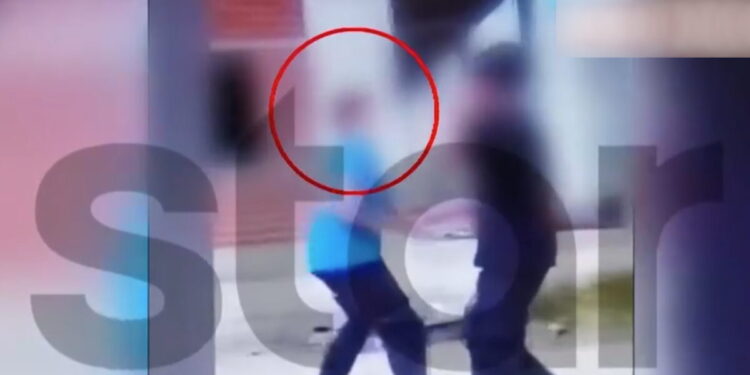 Χαλκίδα: Συγκλονίζει η μητέρα του 15χρονου που αυτοκτόνησε – «Μου τον φάγανε, βρήκα στοιχεία στο τάμπλετ του, ήταν θύμα bullying»