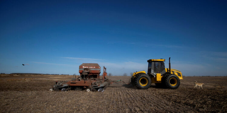 Aλλάζει ο ΕΛΓΑ: Στο 100% οι αποζημιώσεις των αγροτών με πλαφόν έως 200.000 ευρώ