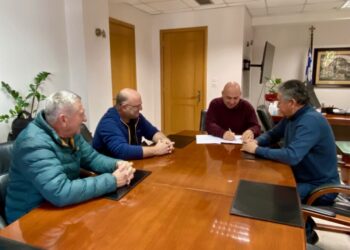 Έργα οδοποιίας και αναπλάσεων στις Κοινότητες της Ναυπάκτου