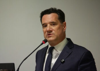 Ο Άδωνις Γεωργιάδης εγκαινίασε τον πρώτο προσομοιωτή λαπαροσκοπικής χειρουργικής στο Λαϊκό Νοσοκομείο