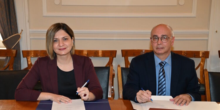 Η AEGEAN και το Οικονομικό Πανεπιστήμιο Αθηνών υπογράφουν Μνημόνιο Συνεργασίας