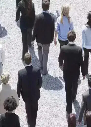 Το ελληνικό comeback στη νεανική ανεργία: Για πρώτη φορά έπεσε κάτω από τον μέσο όρο της ΕΕ, στο 13% τον Δεκέμβριο