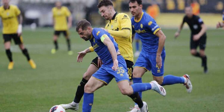 Παναιτωλικός: Με Γκράναθ, Γκαρθία και Μλάντεν η ενδεκάδα με Άρη – Βασικός φορ ο Χότζα