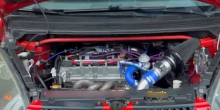 Χειροπέδες σε 30χρονο για κόντρες στην Αττική – Ανέβαζε βίντεο στα social media όπου έτρεχε με ιλιγγιώδεις ταχύτητες