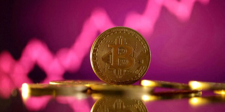 Αντιδρά το Bitcoin μετά την κατάρρευση μέχρι τα 60.000 δολάρια 