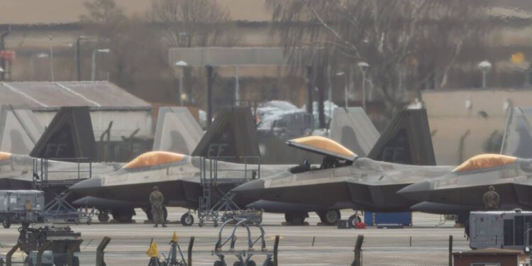 H Σούδα στο μέσον της κρίσης ΗΠΑ και Ιράν «γεμίζει» αμερικανικά F-35, βίντεο