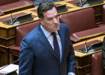 Γεωργιάδης: 13 ώρες αναμονή στα Επείγοντα στον Καναδά, κάτω από 4 ώρες στην Ελλάδα